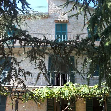 Casa Laici